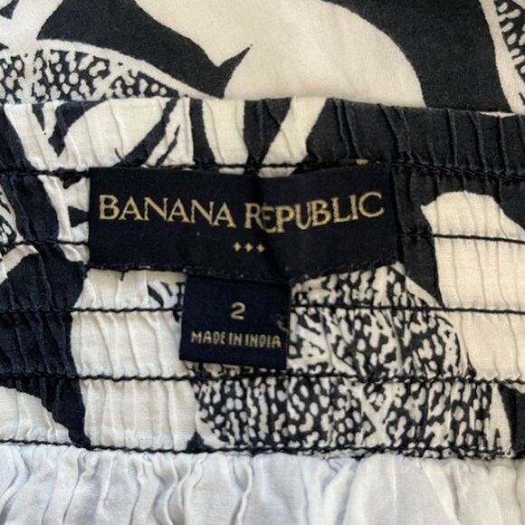 Banana Republic Skirt Women 2 Navy Blue White Floral‎ A-Line Mini Classic Preppy - Picture 4 of 6